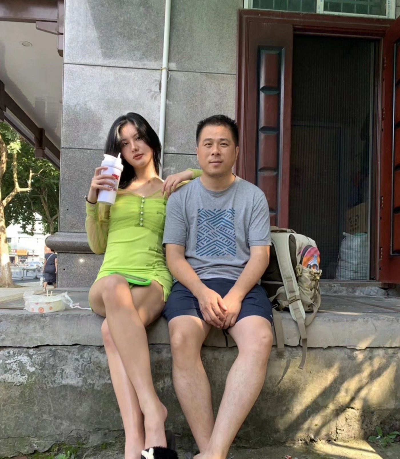 名模阿朱大尺度私拍套读 - 人体摄影